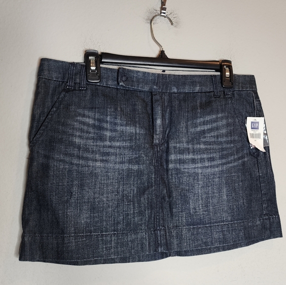 NWT Gap Denim Mini Skirt Women's Size 10 - Picture 1 of 14
